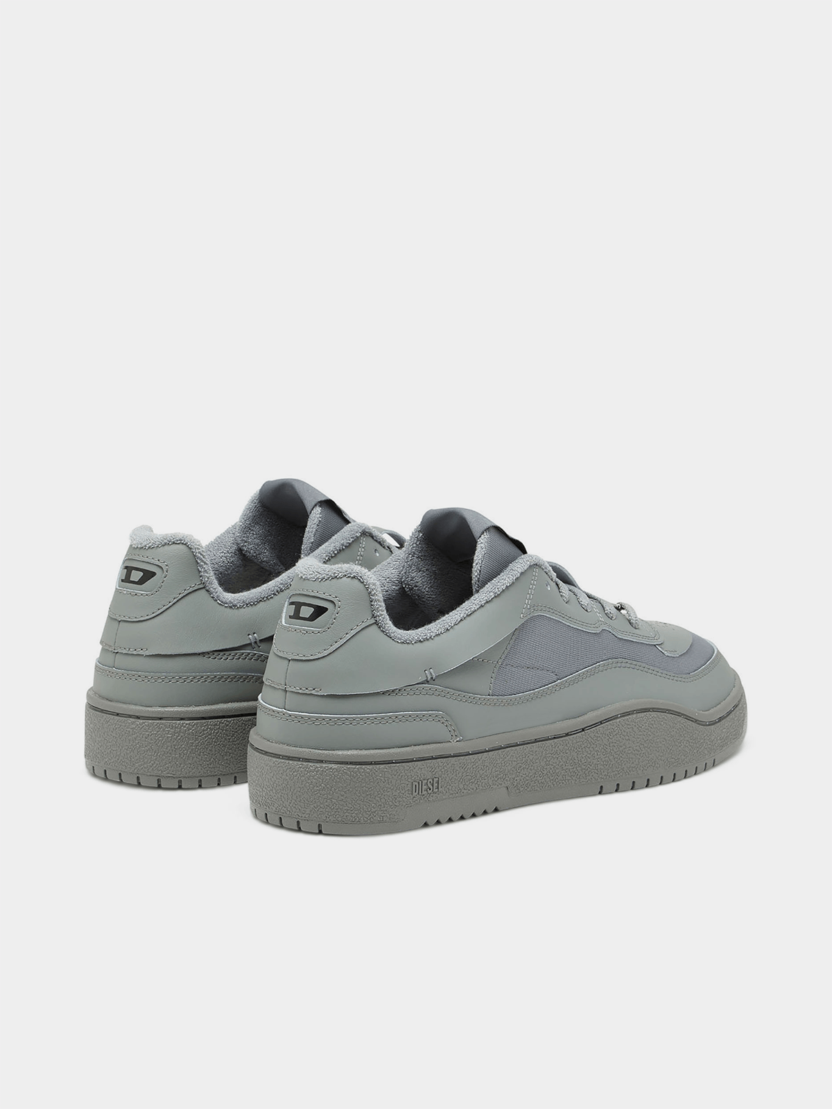 MEN'S DIESEL GREY OVAL SKATE LOW SNEAKERS