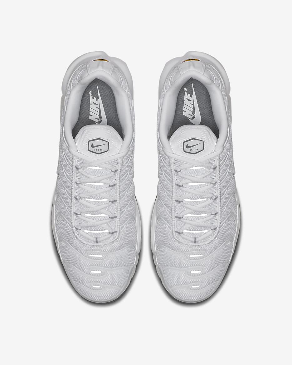 NIKE AIR MAX PLUS