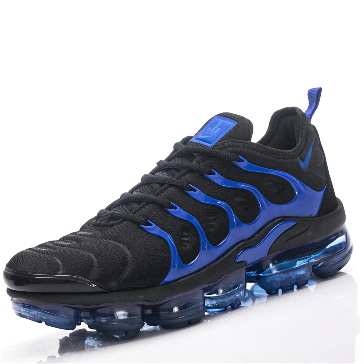 NIKE AIR VAPORMAX PLUS