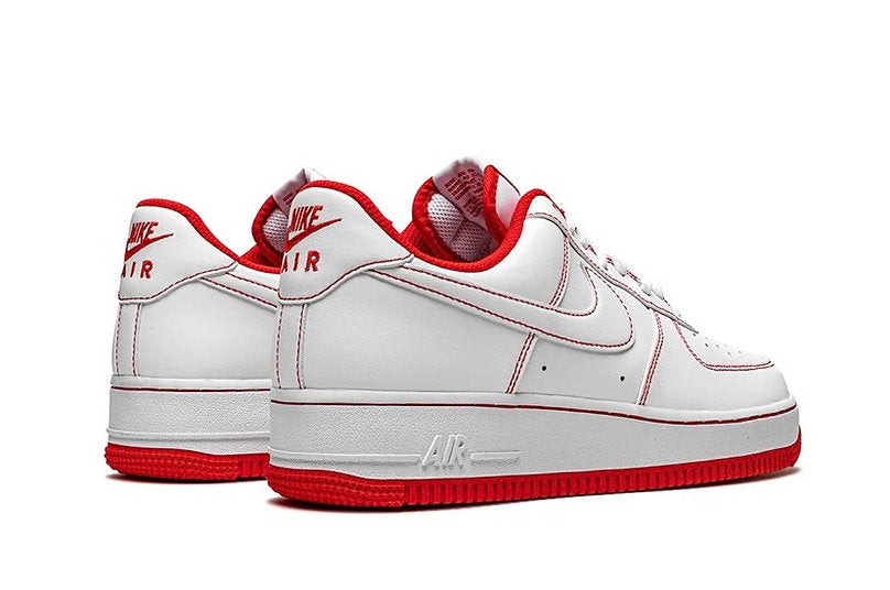 NIKE AIR FORCE 1 RED SNEAKER