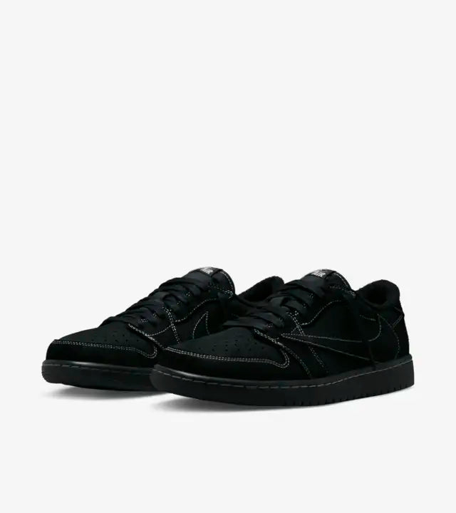 NIKE AIR JORDAN 1 x TRAVIS SCOTT | BLACK LOW SNEAKERS