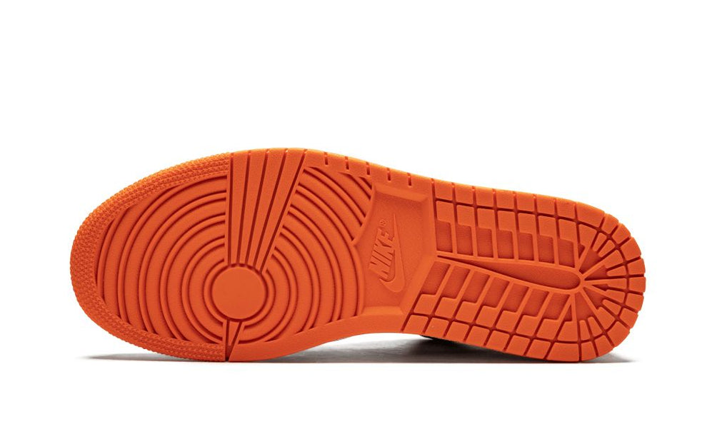AIR JORDAN 1 LOW SHATTERED BACKBOARD