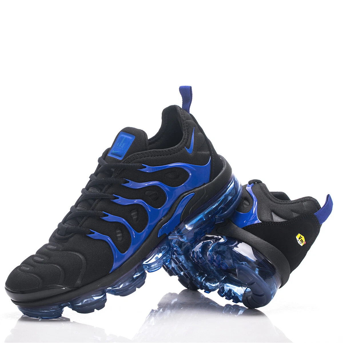 NIKE AIR VAPORMAX PLUS