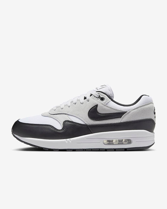 NIKE AIR MAX 1