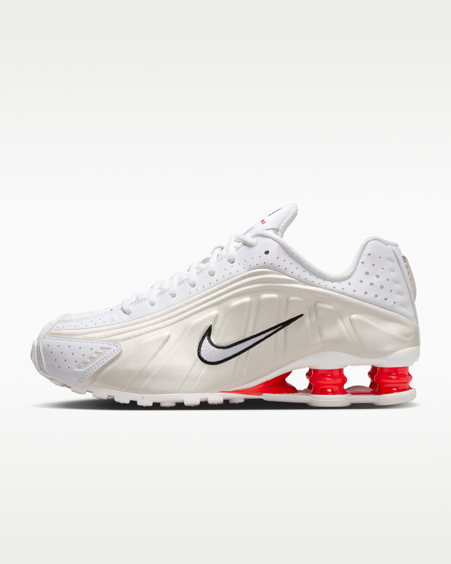 NIKE SHOX R4