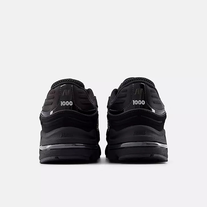 NEW BALANCE 1000 | BLACK | SNEAKERS