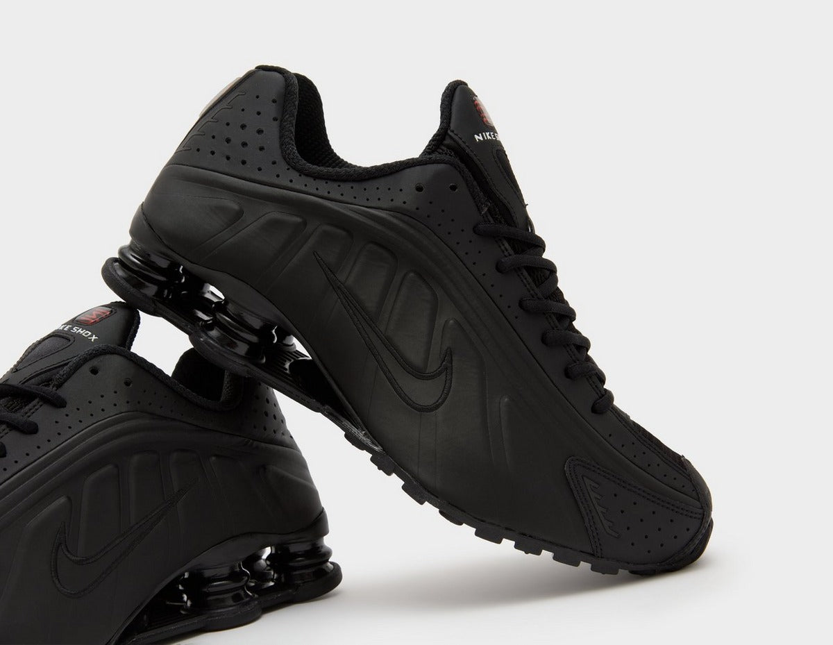 NIKE SHOX R4 BLACK